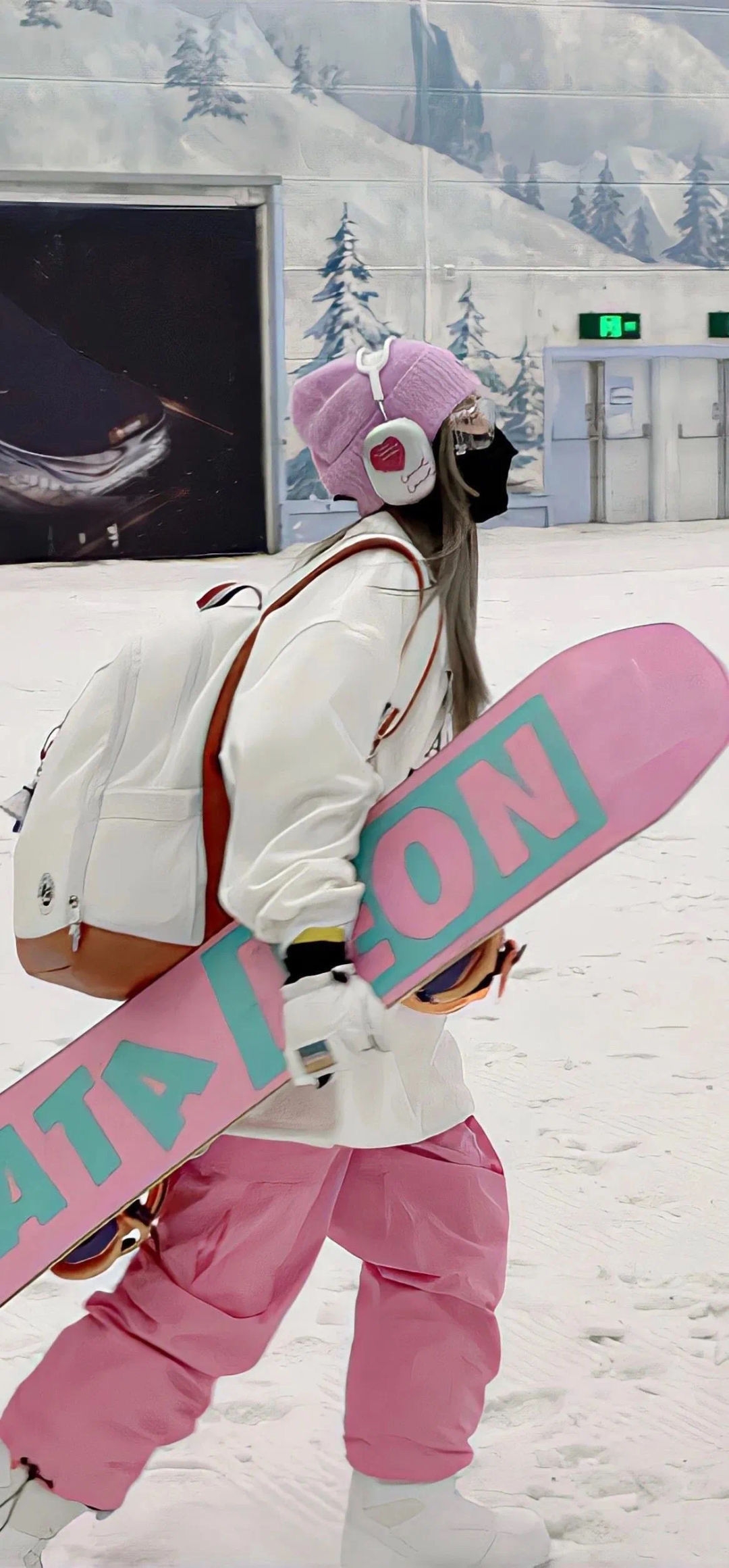 /public/uploads/4b6706c73dbb4d761350d44e/2025/06/13/ece28df26ee5ba404d903d7a.jpg