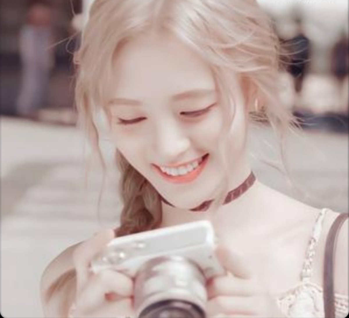 /public/uploads/4b6706c73dbb4d761350d44e/2025/06/18/78127ded4cc3f0102395ed46.jpeg
