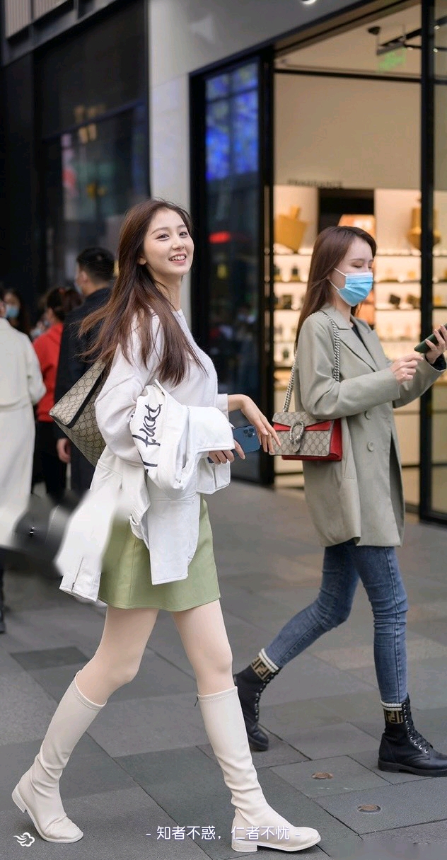 /public/uploads/4b6706c73dbb4d761350d44e/2025/06/24/2381f15daead39dfd608c4ef.jpg